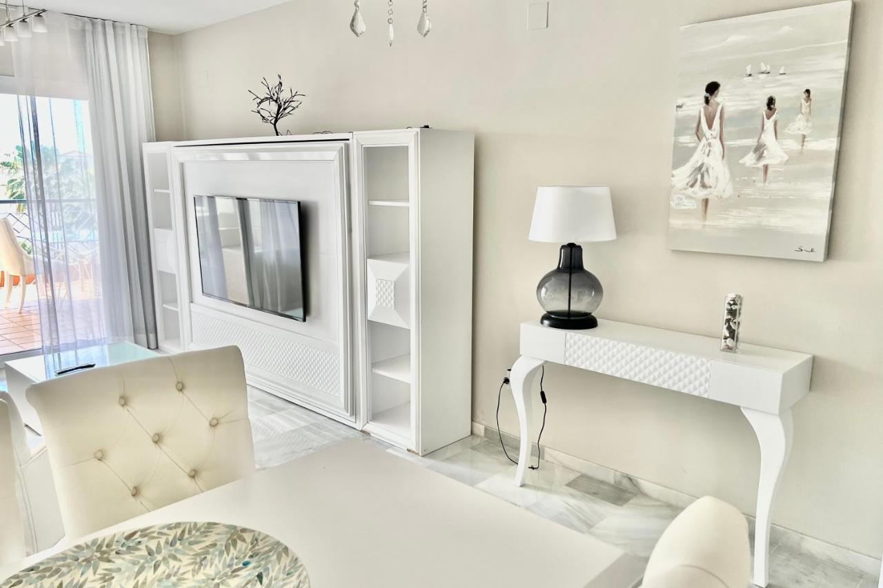Mi Capricho Beachfront- 9D Apartment With Sea Views - Costa Del Sol La Cala De Mijas Ngoại thất bức ảnh